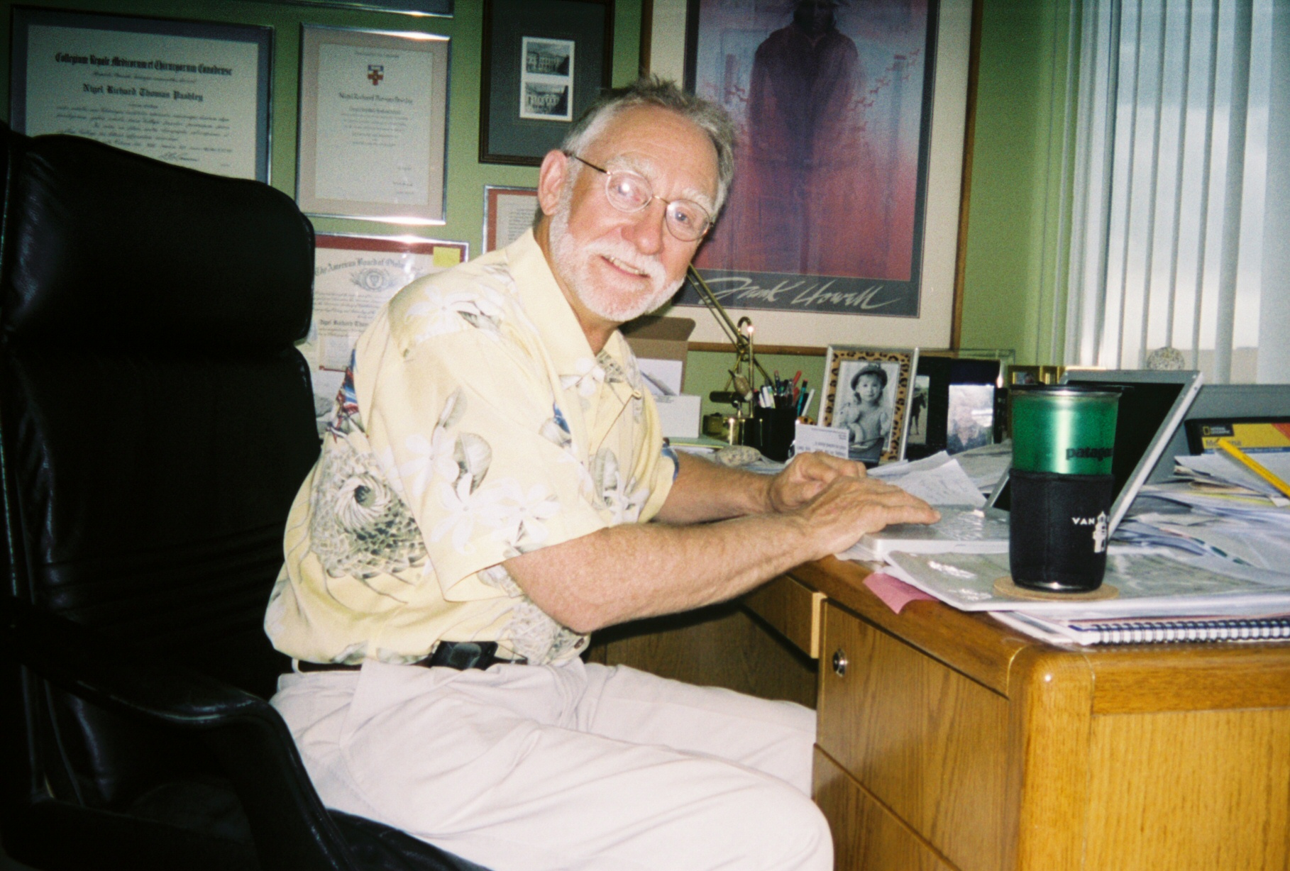 Dr. Nigel Pashley